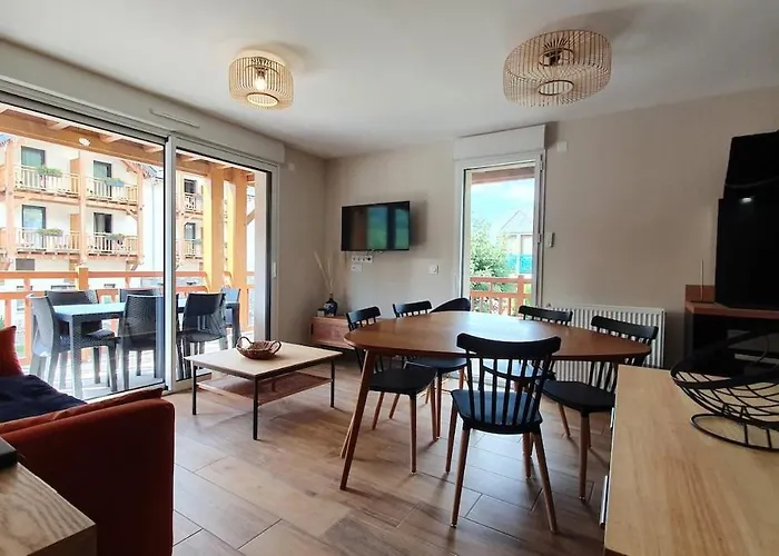 Beau 5 Pers, Proche De Toutes Commodites *